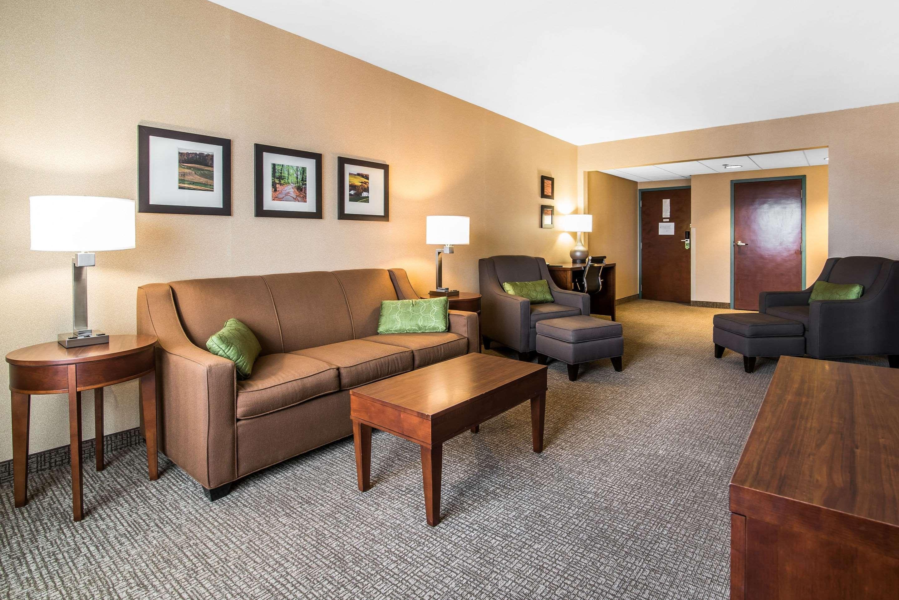 Quality Inn & Suites Towanda Εξωτερικό φωτογραφία