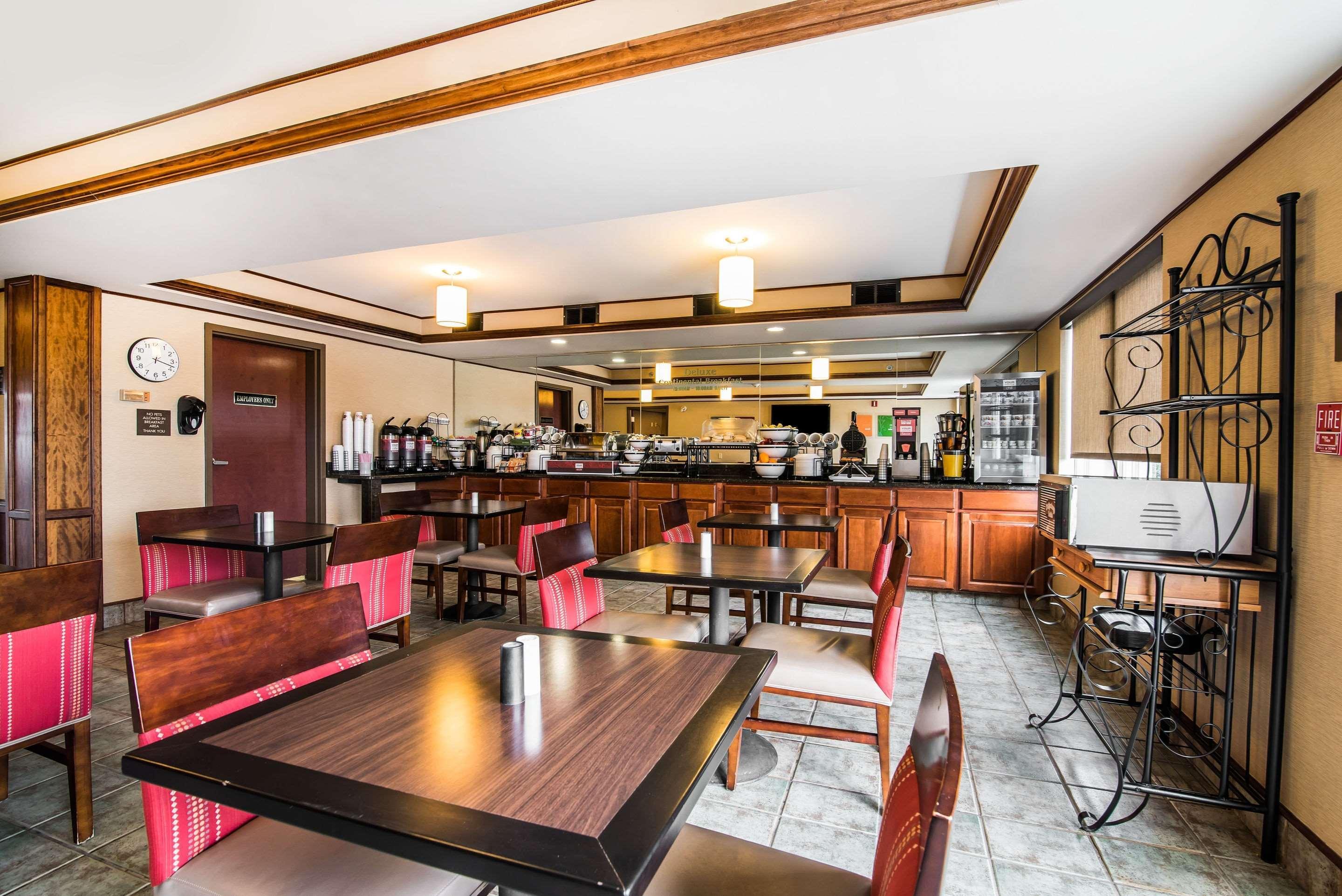 Quality Inn & Suites Towanda Εξωτερικό φωτογραφία